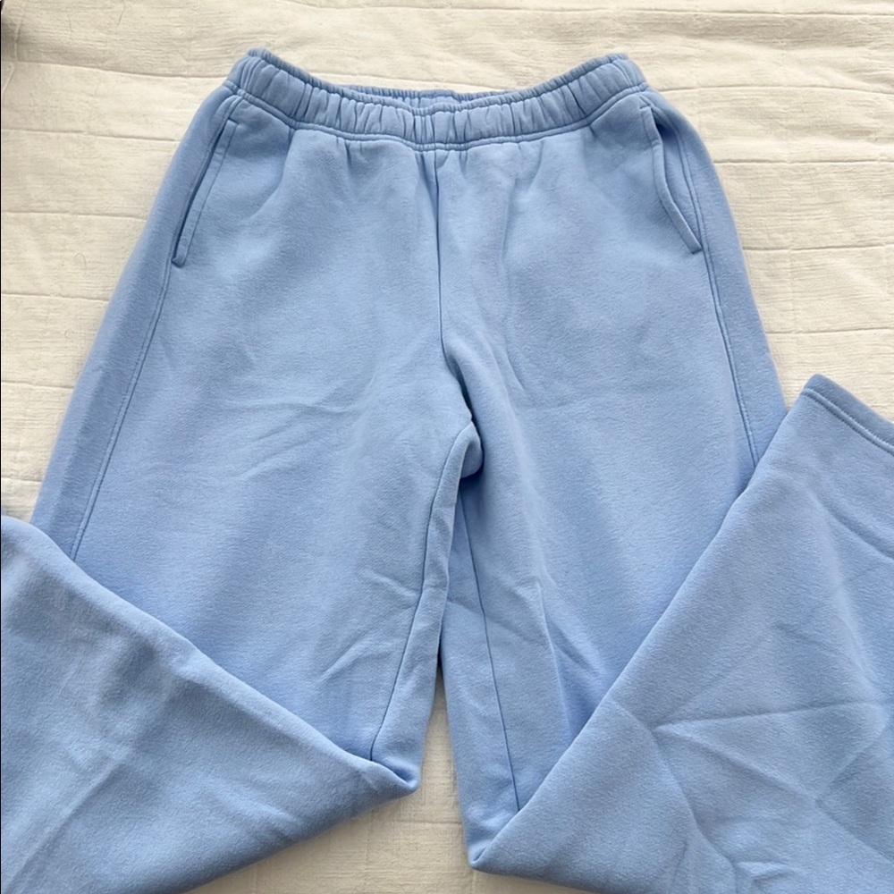 aerie like a cloud sweatpants - Picture 4 of 4
